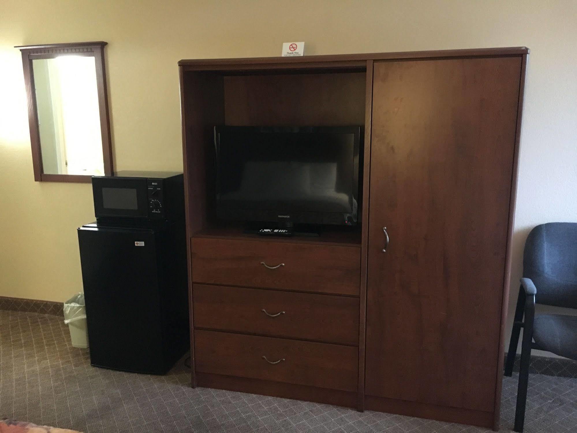 Med City Inn & Suites Rochester Mayo Clinic Area Zewnętrze zdjęcie