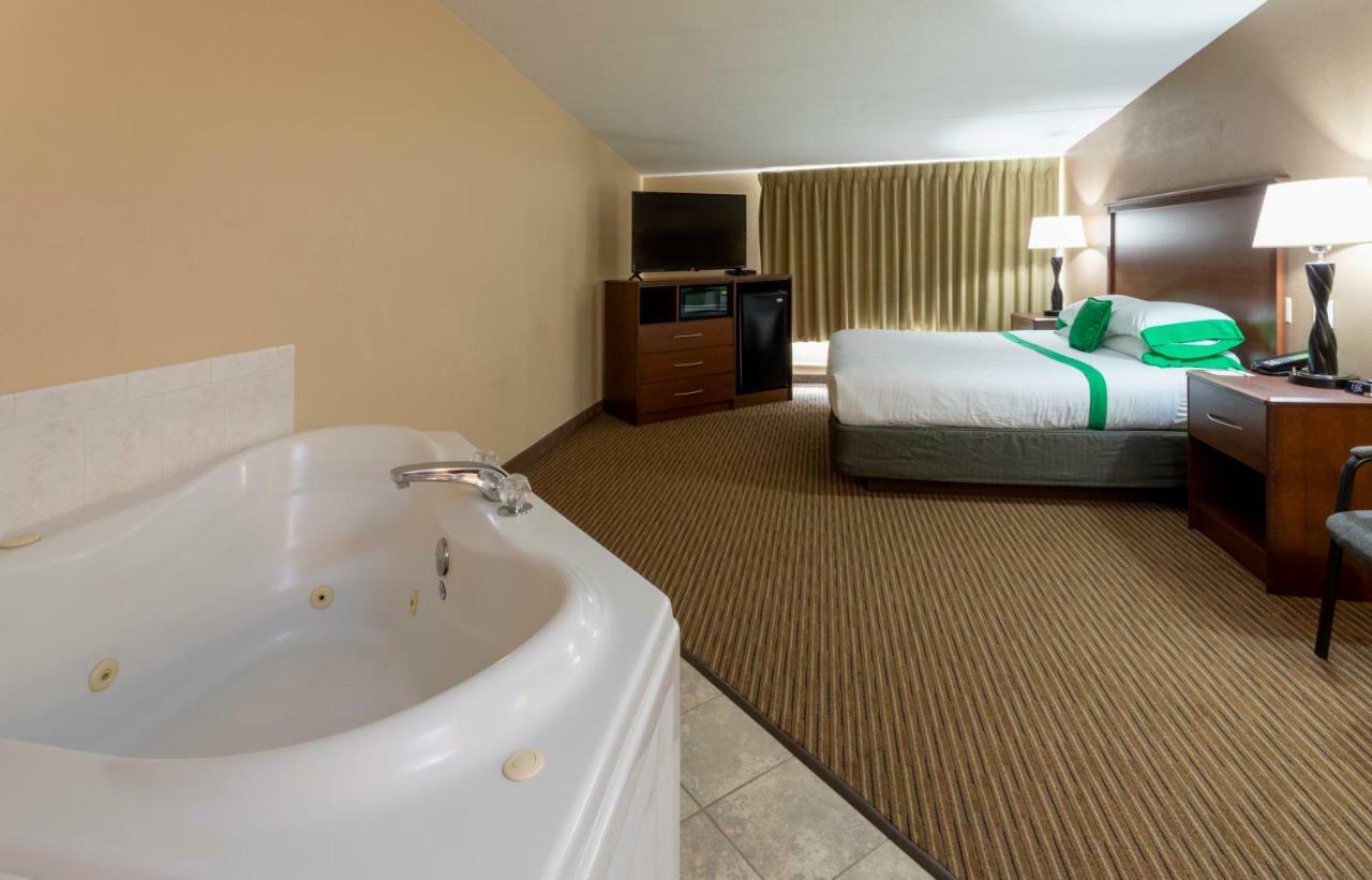 Med City Inn & Suites Rochester Mayo Clinic Area Zewnętrze zdjęcie